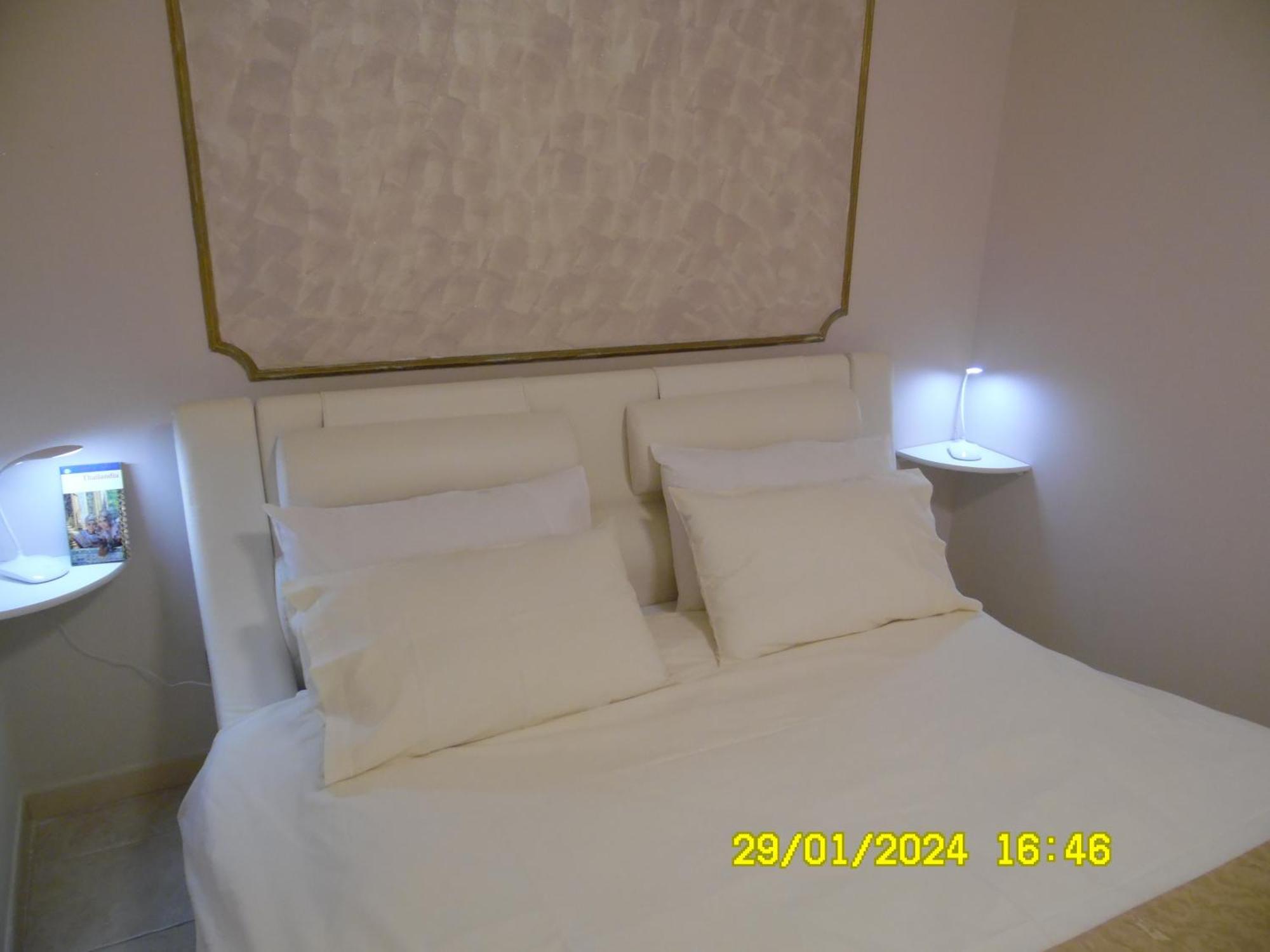 La Casa Di Giuditta - B&B Casa Vacanze - Ramacca Ngoại thất bức ảnh